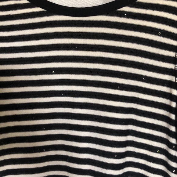 Express striped dress with small sequins. Size S/P - Picture 4 of 6